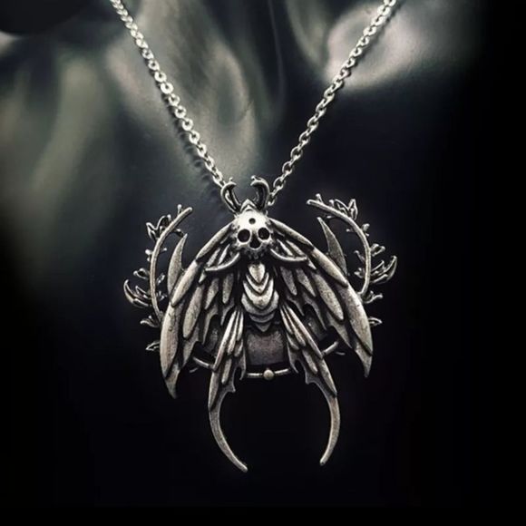 Silver titanium antiqued death Head moth moon goth punk necklace new - Picture 4 of 4